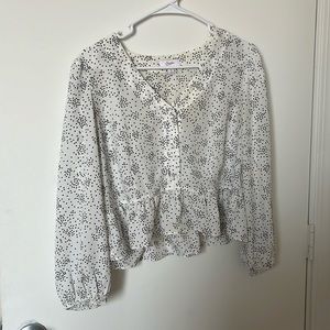 Candie’s polka dot top